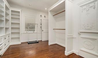 2378 Glenwood Dr NE, Atlanta, GA 30305