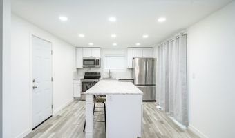 705 GOUCHER St, Amity, OR 97101