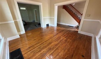 902 Royal St, Alton, IL 62002