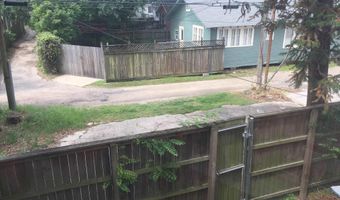 718 Park Blvd #4, Baton Rouge, LA 70806