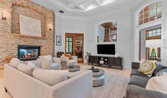 6830 N PURDY Pkwy, Appleton, WI 54913