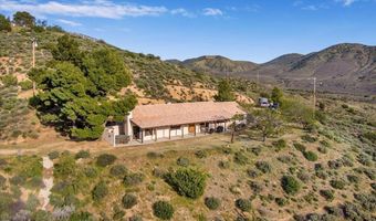 9060 Yucca Hills Rd, Agua Dulce, CA 91390