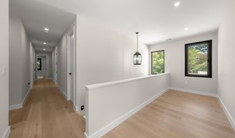 3112 N ROSSER St, Alexandria, VA 22311
