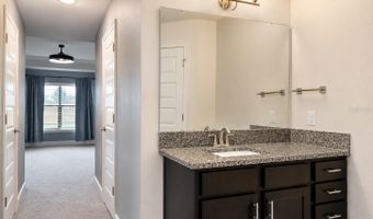 226 LAKE VISTA Dr, Auburndale, FL 33823