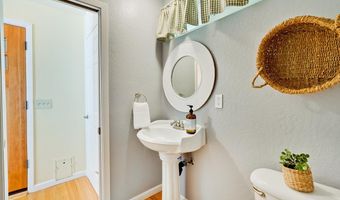 851 Burns Ave, Aptos, CA 95003