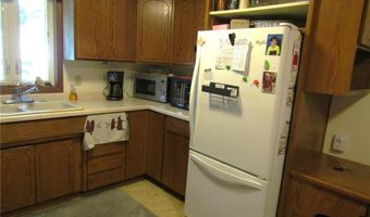 231 E Sorenson Ave, Appleton, MN 56208