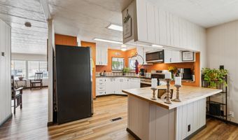 140 N Rainbow Dr, Boise, ID 83713