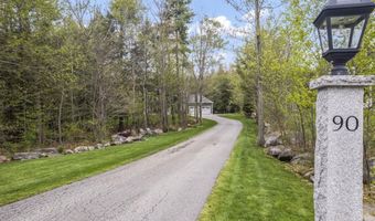 90 Village Place Dr, Barrington, NH 03825