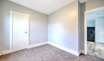 68 Division St 3, Lincoln, RI 02838