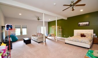 1 Wimbledon Dr 3, Alloway, NJ 07462