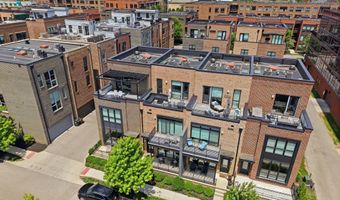 306 Neruda Ave, Columbus, OH 43215