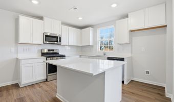 122 Bluehaven Dr, Spartanburg, SC 29303