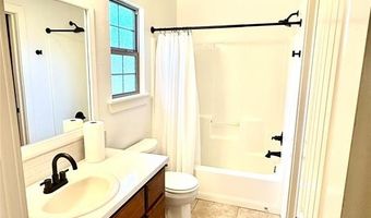 923 N Summer Tree Dr, Ada, OK 74820