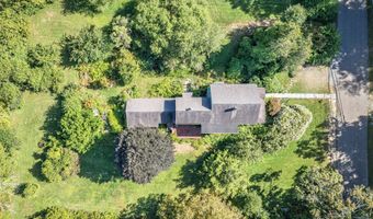 60 Chaplin St, Chaplin, CT 06235