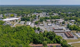 332 Wynnewood Dr, Archdale, NC 27263