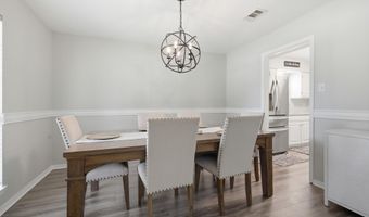 319 Eastview Dr, Biloxi, MS 39531
