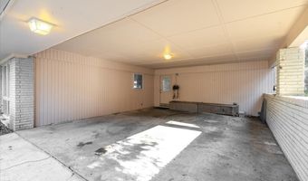 1570 Nantahalla Dr, Atlanta, GA 30329