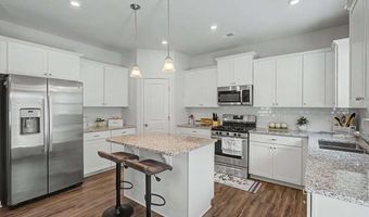166 Graham Cir, Adairsville, GA 30103