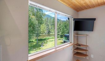 5574 Moyie River Rd, Bonners Ferry, ID 83805