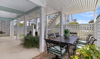 223 Sound Side Dr, Atlantic Beach, NC 28512