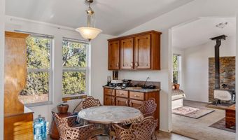 4096 Lonely Pine Ln, Clay Springs, AZ 85923