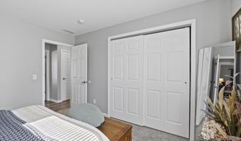 1704 Dallas St, Auburn, IN 46706