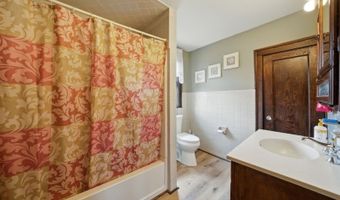 21 Lincoln Ave, Andover, NJ 07801