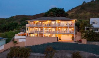 44-097 Kalenakai Pl, Kaneohe, HI 96744