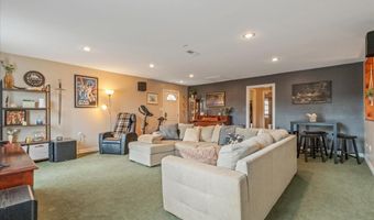 5247 PANORAMA Dr, Cheyenne, WY 82009