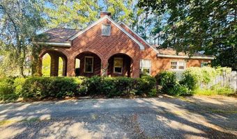 302 Chestnut St, Abbeville, SC 29620