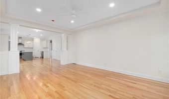 74 Cardinal Rd, Cranston, RI 02921