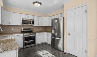 1554 Morning Sun Dr, Ballwin, MO 63021
