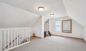 304 E Plum St, Anamosa, IA 52205