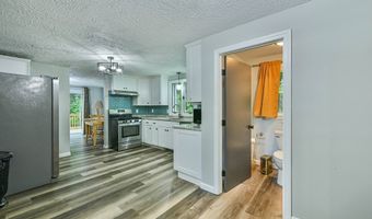 48 Central St, Auburn, MA 01501