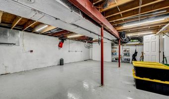 111 Elm Dr, Blakeslee, PA 18610