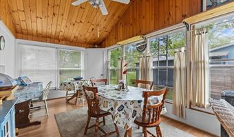 61 Bourdeau Ln S, Alburgh, VT 05440