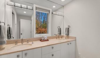 3936 Holden Dr, Ann Arbor, MI 48103