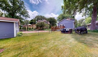 1426 Circle Dr, Albert Lea, MN 56007