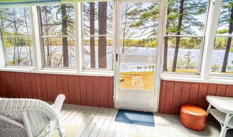 35 Middle Rd, Acton, ME 04001
