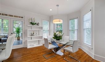 765 Falls Landing Ct, Alpharetta, GA 30022