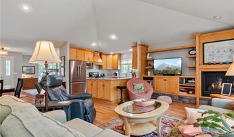1811 Wildflower Ln NE, Alexandria, MN 56308