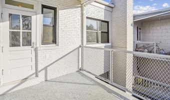 2502 LANGSTON Blvd 3, Arlington, VA 22201