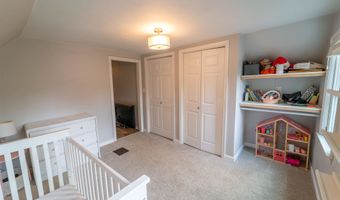 1314 W PINE St, Appleton, WI 54914