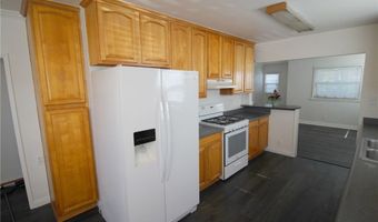 758 E 106th St, Los Angeles, CA 90002