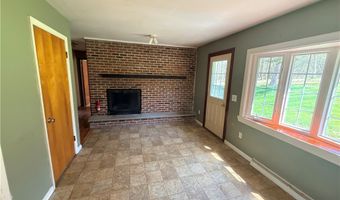39 Pine Hill Dr, Alfred, NY 14802