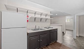 534 IRVING St NW, Washington, DC 20010