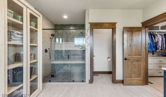 200 Miller Point Pl, Belgrade, MT 59714