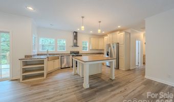 17 Berry Hill Rd, Asheville, NC 28806