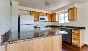 786 788 W QUINALT St, Springfield, OR 97477