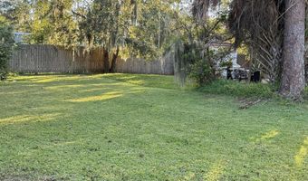 696 KESTNER Rd, Atlantic Beach, FL 32233